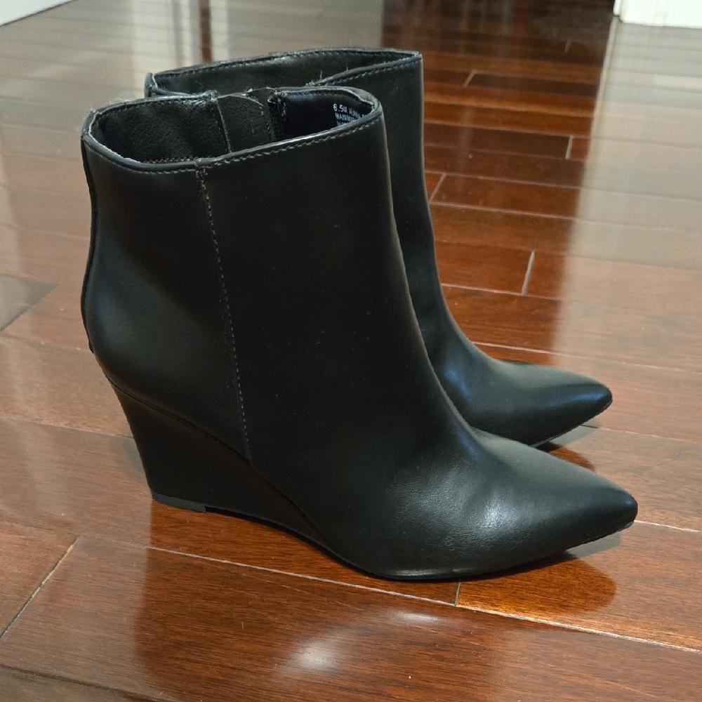 Rachel Zoe Boots Size 6.5